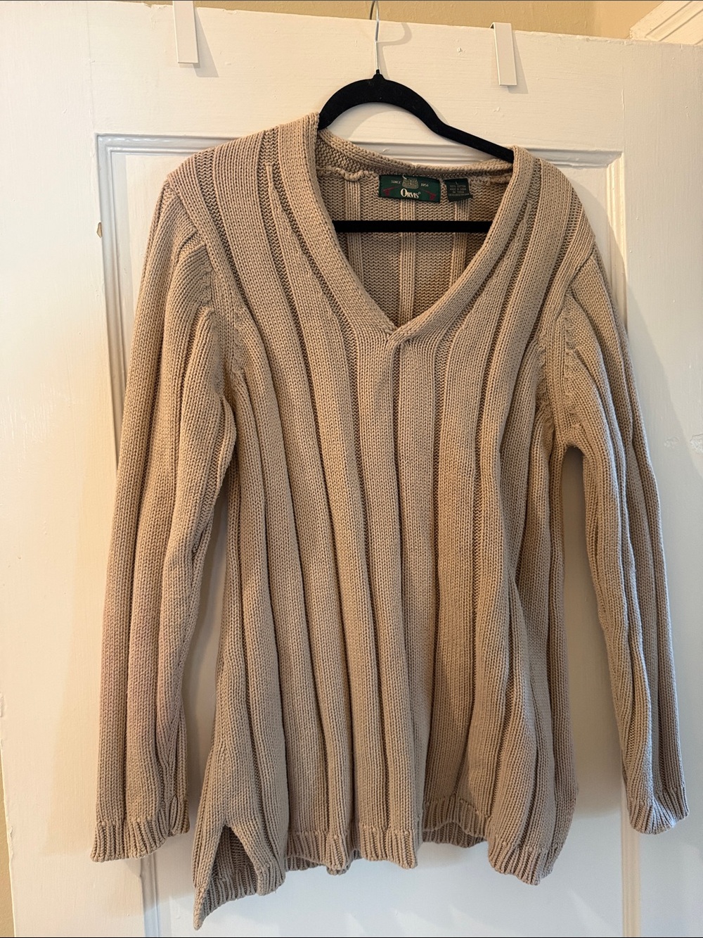 Vintage Beige V-Neck Ribbed Cable Knit Sweater